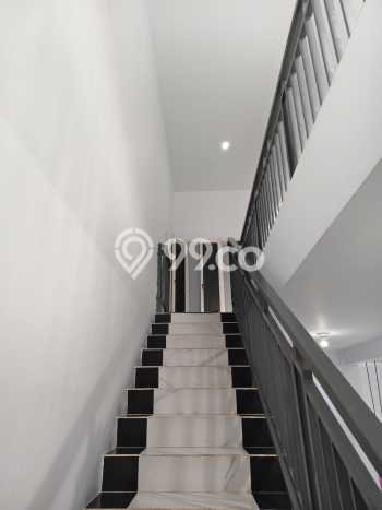 Rumah Elit LB 290m2 Siap Huni Desain Elegan di Sunter, Jakarta Utara Rumah Elit LB 290m2 Siap Huni Desain Elegan di Sunter, Jakarta Utara