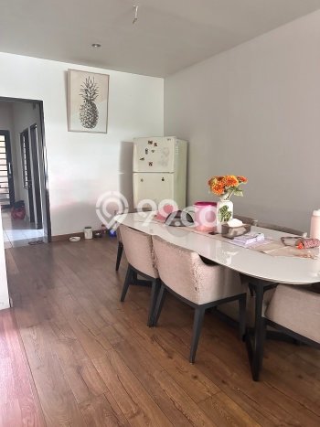 For Sale! Premium House LT 300m2 Desain Elegan di Harapan Indah For Sale! Premium House LT 300m2 Desain Elegan di Harapan Indah