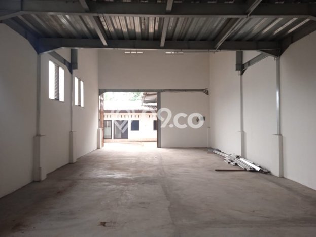 Gudang untuk Disewa di Pusat Bekasi Luas Bangunan 200m2 Gudang untuk Disewa di Pusat Bekasi Luas Bangunan 200m2