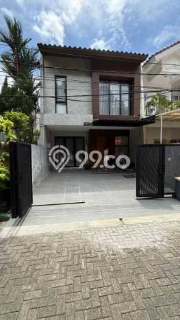 Dijual Rumah Mewah Elegan Dengan View Cantik di Sunter, Jakarta Utara Dijual Rumah Mewah Elegan Dengan View Cantik di Sunter, Jakarta Utara