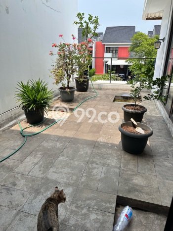 For Sale! Premium House LT 300m2 Desain Elegan di Harapan Indah For Sale! Premium House LT 300m2 Desain Elegan di Harapan Indah