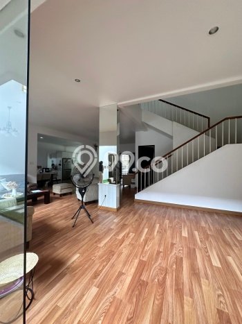 For Sale! Premium House LT 300m2 Desain Elegan di Harapan Indah For Sale! Premium House LT 300m2 Desain Elegan di Harapan Indah