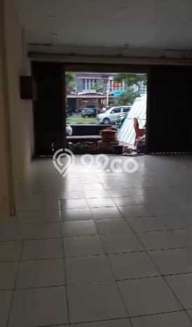 Ruko Komersial Disewakan di Mekar Wangi Bandung Luas 160m2 Ruko Komersial Disewakan di Mekar Wangi Bandung Luas 160m2