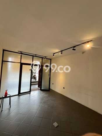 LOKASI STRATEGIS! Komersial Kawasan Buah Batu, Luas 32m², Kawasan Ramai, Siap Operasional LOKASI STRATEGIS! Komersial Kawasan Buah Batu, Luas 32m², Kawasan Ramai, Siap Operasional
