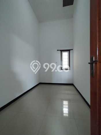 Rumah Minimalis 3 Kamar LT 102m2 di Taman Kopo Indah Rumah Minimalis 3 Kamar LT 102m2 di Taman Kopo Indah