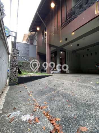 Jarang Ada! Rumah Kontrakan 5 Kamar Bagus Siap Huni Turangga Jarang Ada! Rumah Kontrakan 5 Kamar Bagus Siap Huni Turangga
