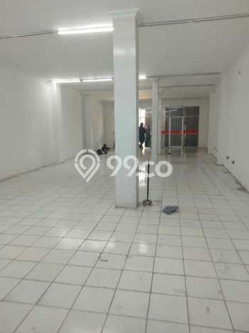 Ruko bagus disewakan di Kiaracondong Bandung dengan LB 400m2 harga sewa terbaik Ruko bagus disewakan di Kiaracondong Bandung dengan LB 400m2 harga sewa terbaik