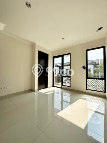 PRIME LOCATION! Rumah di Podomoro Park Bandung, 2 KT, Lingkungan Strategis, Luas 90m² LB 94m² PRIME LOCATION! Rumah di Podomoro Park Bandung, 2 KT, Lingkungan Strategis, Luas 90m² LB 94m²