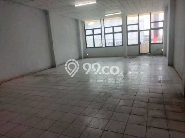 Ruko bagus disewakan di Kiaracondong Bandung dengan LB 400m2 harga sewa terbaik Ruko bagus disewakan di Kiaracondong Bandung dengan LB 400m2 harga sewa terbaik