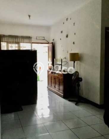Rumah Modern Cantik 3 KT Bisa Langsung Pindah di Dayeuhkolot Rumah Modern Cantik 3 KT Bisa Langsung Pindah di Dayeuhkolot