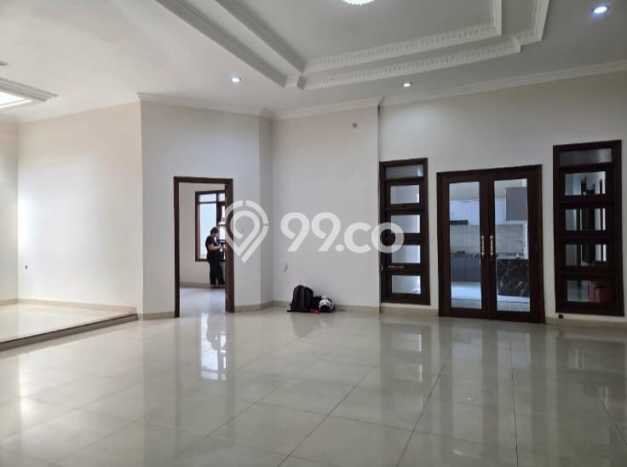 HUNIAN PILIHAN! Rumah area , LT 275m2m² Bangunan 280m2m² HUNIAN PILIHAN! Rumah area , LT 275m2m² Bangunan 280m2m²