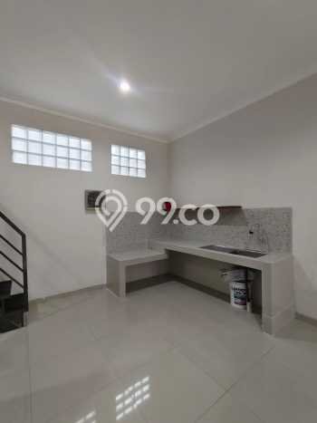 Rumah Modern 3 KT LT 126m2 di Taman Kopo Indah Rumah Modern 3 KT LT 126m2 di Taman Kopo Indah