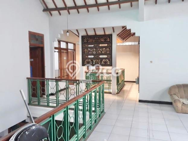 Hunian Mewah LB 350m2 Siap Huni Desain Elegan di Turangga, Bandung Hunian Mewah LB 350m2 Siap Huni Desain Elegan di Turangga, Bandung