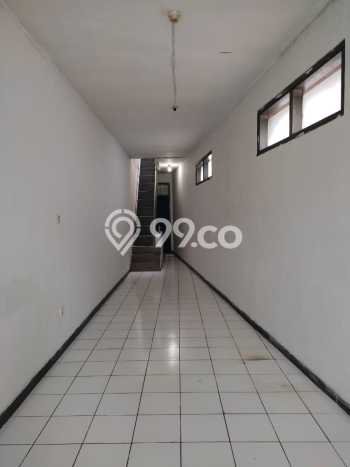 Ruko Lokasi Premium Kawasan , Luas 100m2m², Jalan Utama Ruko Lokasi Premium Kawasan , Luas 100m2m², Jalan Utama