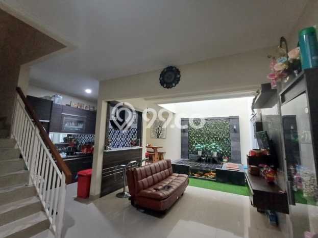 Rumah Modern Cantik 6 Kamar Siap Huni di Katapang Rumah Modern Cantik 6 Kamar Siap Huni di Katapang