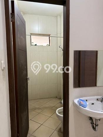 BEST CHOICE! Rumah kawasan Bojongloa Kidul, 4 KM, Dekat Sekolah, LT 223m² Bangunan 360m² BEST CHOICE! Rumah kawasan Bojongloa Kidul, 4 KM, Dekat Sekolah, LT 223m² Bangunan 360m²