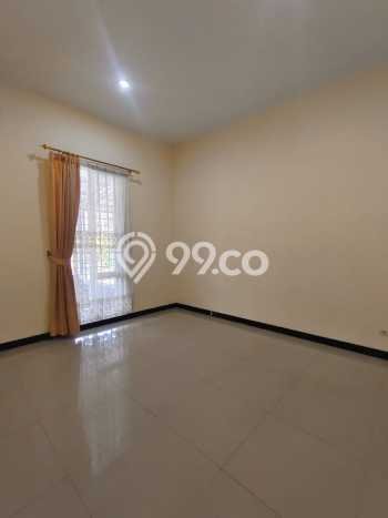 Rumah Sewa Bandung LT 111m2 LB 111m2 Kawasan Taman Kopo Indah Rumah Sewa Bandung LT 111m2 LB 111m2 Kawasan Taman Kopo Indah