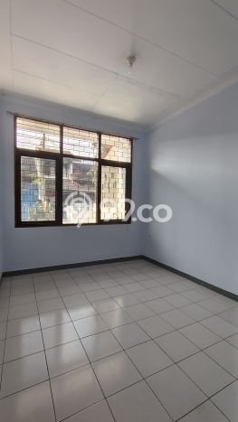 Rumah Sewa Bandung LT 180m2 LB 160m2 Area Taman Kopo Indah Rumah Sewa Bandung LT 180m2 LB 160m2 Area Taman Kopo Indah
