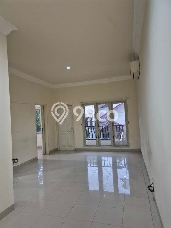 Jarang Ada! Rumah Sewa 4 Kamar Nyaman Siap Huni Pondok Indah Jarang Ada! Rumah Sewa 4 Kamar Nyaman Siap Huni Pondok Indah