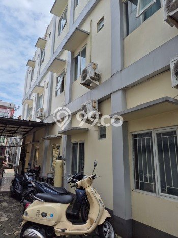 Unit Kost Dijual di Beji dengan 37 Kamar Tidur & Luas Bangunan 400m2 Unit Kost Dijual di Beji dengan 37 Kamar Tidur & Luas Bangunan 400m2