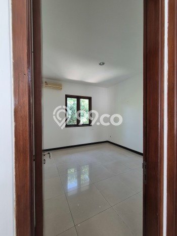Dijual Rumah Luas Megah Dengan View Eksklusif di Lebak Bulus, Jakarta Selatan Dijual Rumah Luas Megah Dengan View Eksklusif di Lebak Bulus, Jakarta Selatan