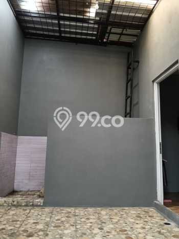 Rumah Strategis Minimalis Lb 170m2 di Cakung, Jakarta Timur Rumah Strategis Minimalis Lb 170m2 di Cakung, Jakarta Timur