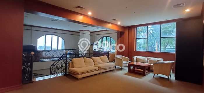 Kantor Dijual di Prime Area Jakarta Selatan Luas 1200m2 Kantor Dijual di Prime Area Jakarta Selatan Luas 1200m2