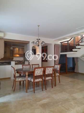 Dijual Rumah Luas Elegan Dengan View Cantik di Pondok Indah, Jakarta Selatan Dijual Rumah Luas Elegan Dengan View Cantik di Pondok Indah, Jakarta Selatan