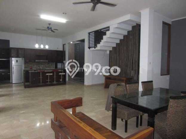 Disewakan! Rumah 3 Kamar Tidur &
3 Kamar Mandi di Sektor 9-Bintaro, Tangerang Selatan Disewakan! Rumah 3 Kamar Tidur &
3 Kamar Mandi di Sektor 9-Bintaro, Tangerang Selatan