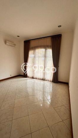 Rumah Kontrakan Jakarta Selatan LT 900m2 LB 500m2 Area Jeruk Purut Rumah Kontrakan Jakarta Selatan LT 900m2 LB 500m2 Area Jeruk Purut