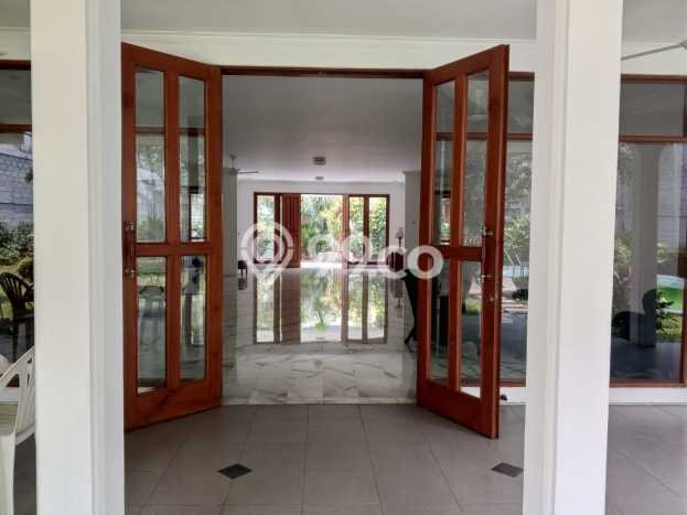 Disewakan Rumah Strategis LT 1146m2 / LB 600m2 di Kemang, Jakarta Selatan Disewakan Rumah Strategis LT 1146m2 / LB 600m2 di Kemang, Jakarta Selatan