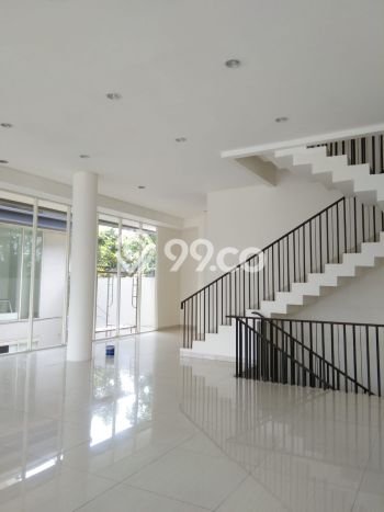 Ruko Dijual di Tangerang LT 195m2 & LB 736m2 Lokasi Terbaik! Ruko Dijual di Tangerang LT 195m2 & LB 736m2 Lokasi Terbaik!