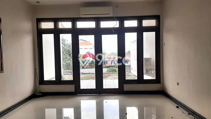 Ruko Dijual Lokasi Emas di Pare Luas 600m2 Ruko Dijual Lokasi Emas di Pare Luas 600m2