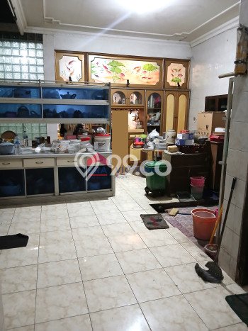 Unit Ruko Dijual di Kediri LT 200m2 & LB 400m2 Unit Ruko Dijual di Kediri LT 200m2 & LB 400m2
