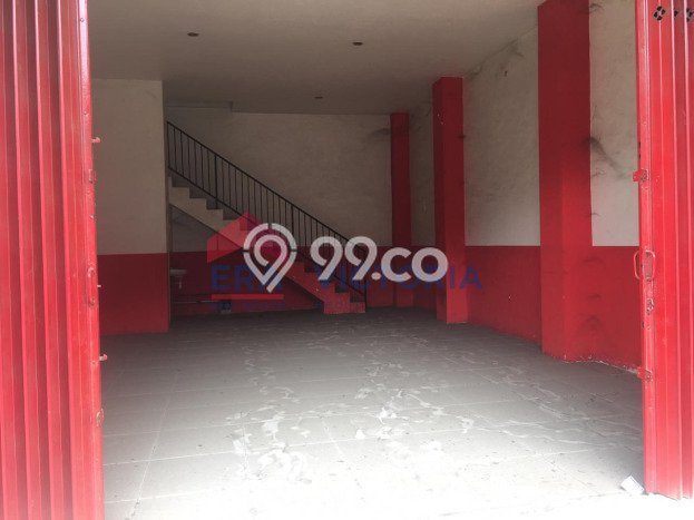 Unit Ruko Disewa Lokasi Mojoroto, Kediri Spesifikasi Luas Bangunan 180m2 Unit Ruko Disewa Lokasi Mojoroto, Kediri Spesifikasi Luas Bangunan 180m2