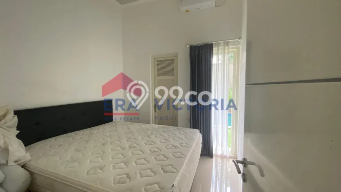 Rumah Luas Asri 5 KT Siap Huni di Kediri Kediri Rumah Luas Asri 5 KT Siap Huni di Kediri Kediri