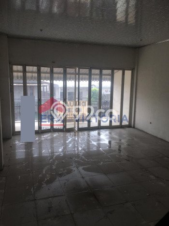 Unit Ruko Disewa Lokasi Mojoroto, Kediri Spesifikasi Luas Bangunan 180m2 Unit Ruko Disewa Lokasi Mojoroto, Kediri Spesifikasi Luas Bangunan 180m2
