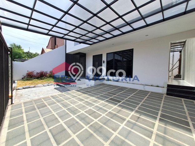 Siap Huni Rumah Mewah 4 Kamar di Ngasem Dekat ke Mana Pun Siap Huni Rumah Mewah 4 Kamar di Ngasem Dekat ke Mana Pun