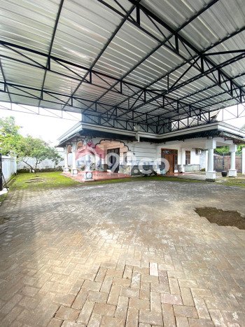 Dijual Cepat Rumah Bagus Siap Huni LB 300m2 di Puncu, Kediri Dijual Cepat Rumah Bagus Siap Huni LB 300m2 di Puncu, Kediri