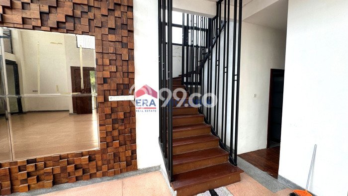 Rumah Eksklusif Dijual LT 432m2 di Pare, Kediri Rumah Eksklusif Dijual LT 432m2 di Pare, Kediri