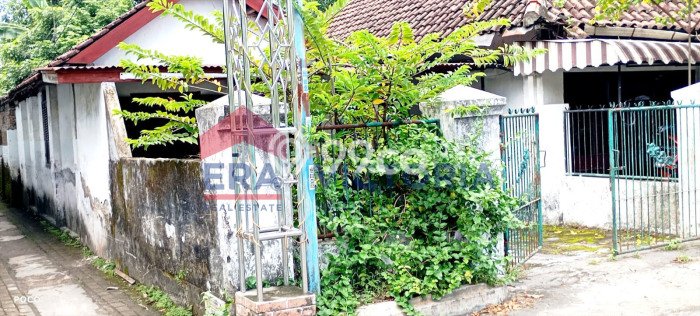 Dijual Hunian Rumah Nyaman 6 Kamar di Kediri, Kediri Dijual Hunian Rumah Nyaman 6 Kamar di Kediri, Kediri