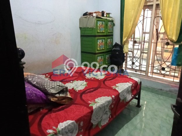 Dijual Rumah 5 Kamar Lokasi Strategis Bagus dan Strategis di Kras Dijual Rumah 5 Kamar Lokasi Strategis Bagus dan Strategis di Kras