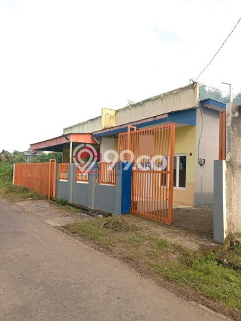 Jual Rumah Favorit Siap Huni LB 187m2 di Pare, Kediri Jual Rumah Favorit Siap Huni LB 187m2 di Pare, Kediri