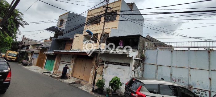 Hunian Mewah Dijual LT 644m2 di Tambora, Jakarta Barat Hunian Mewah Dijual LT 644m2 di Tambora, Jakarta Barat