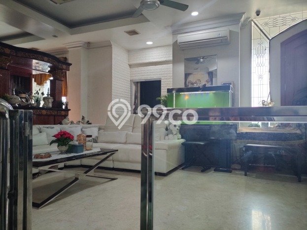 For Sale Rumah Mewah Exclusive di Cempaka Putih, Jakarta Pusat For Sale Rumah Mewah Exclusive di Cempaka Putih, Jakarta Pusat