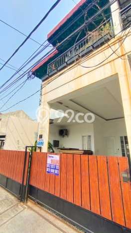 Dijual Rumah 3 Kamar Lokasi Ideal Bagus dan Strategis di Kebon Jeruk Dijual Rumah 3 Kamar Lokasi Ideal Bagus dan Strategis di Kebon Jeruk