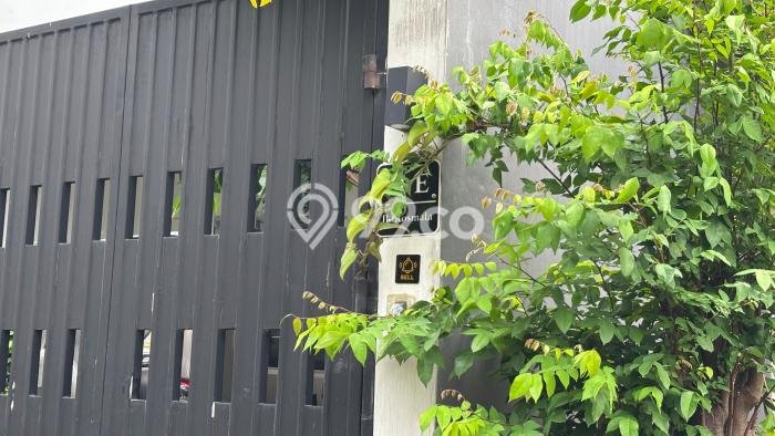 Rumah Mewah Siap Huni LT 96m2 di Palmerah, Jakarta Barat Rumah Mewah Siap Huni LT 96m2 di Palmerah, Jakarta Barat