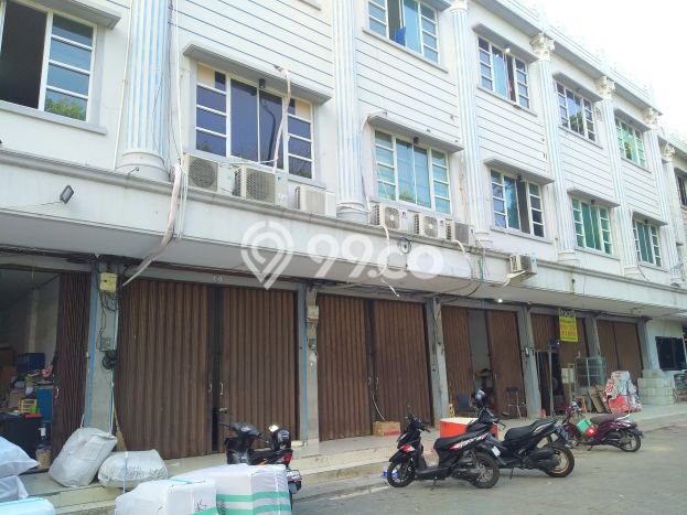 Ruko Dijual Lokasi Stratagis di Tambora Jakarta Barat Cocok untuk Investasi Ruko Dijual Lokasi Stratagis di Tambora Jakarta Barat Cocok untuk Investasi
