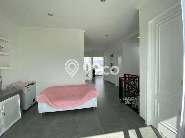 Rumah Luxury Modern Siap Huni di Kelapa Dua Jakarta Barat Rumah Luxury Modern Siap Huni di Kelapa Dua Jakarta Barat