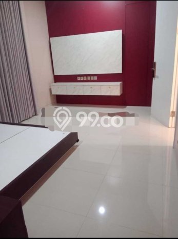 Disewakan! Rumah 4 Kamar Tidur &
4 Kamar Mandi di Bintaro, Tangerang Selatan Disewakan! Rumah 4 Kamar Tidur &
4 Kamar Mandi di Bintaro, Tangerang Selatan